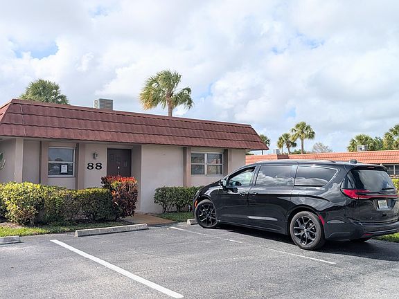 2nd image of 5775 Fernley Drive #88