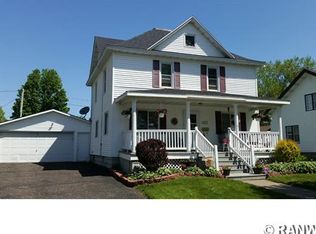 1527 12th Ave, Bloomer, WI 54724