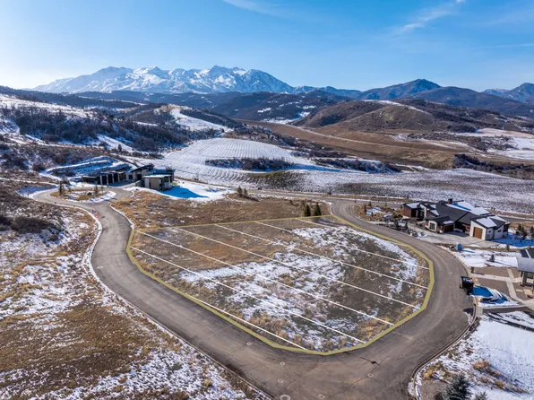 7545 E Dogwood Dr, Huntsville, UT 84317