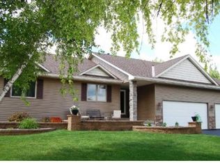 3105 Chandler Ct, Burnsville, MN 55337