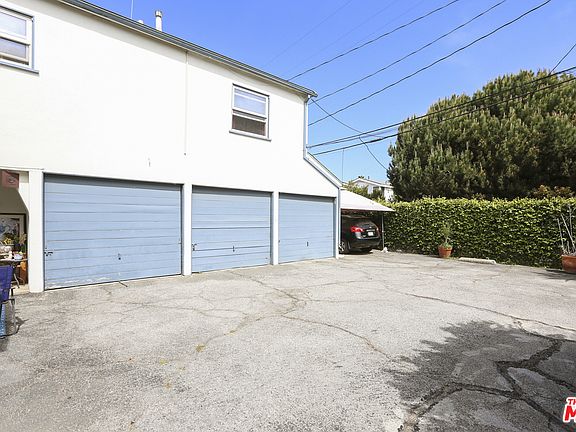 5th image of 734 Hill St