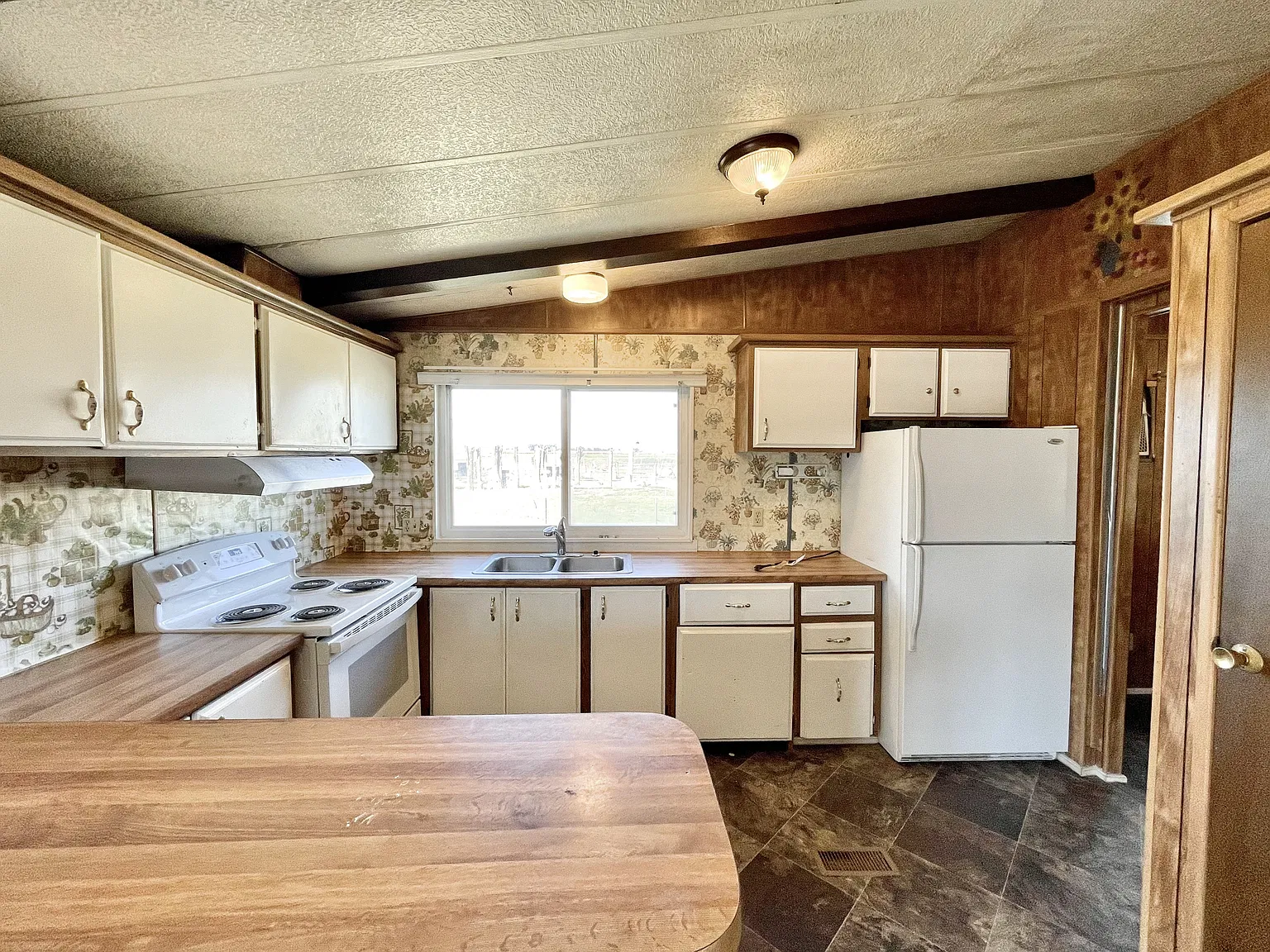 814 West 400 South - 1 — Photo 4