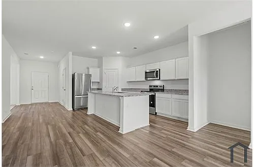 1270 Herring Dr Photo 1