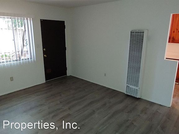 3rd image of 3046 Juniper St