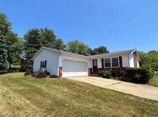 1269 Nottingham Sq NE, Bolivar, OH 44612