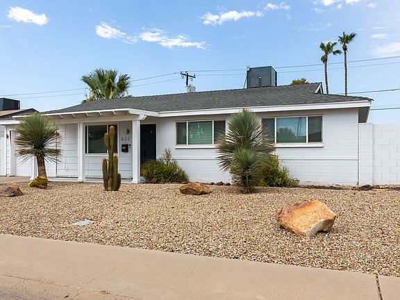3rd image of 632 N 74th Pl