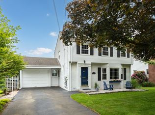 3 Hepburn Rd, Hamden, CT 06517