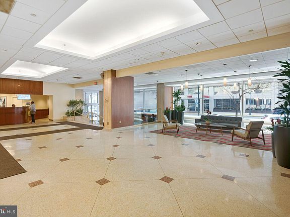 3rd image of 1901 John F Kennedy Blvd #909-10