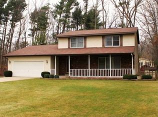 15281 Canary Dr, Grand Haven, MI 49417