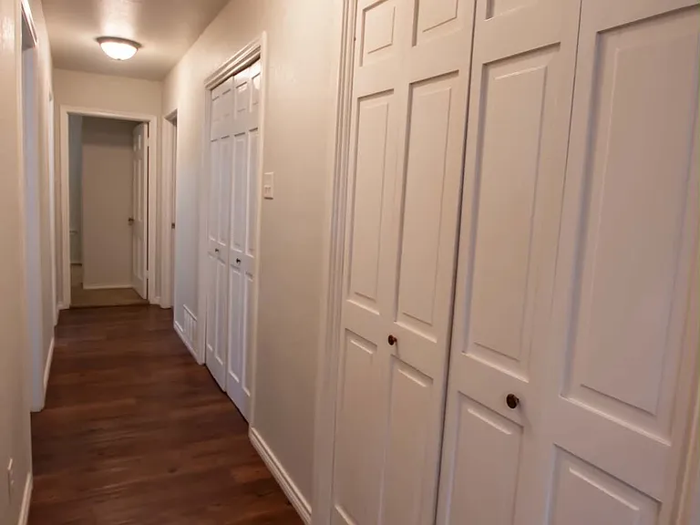 2110 Inwood Cir — Photo 10