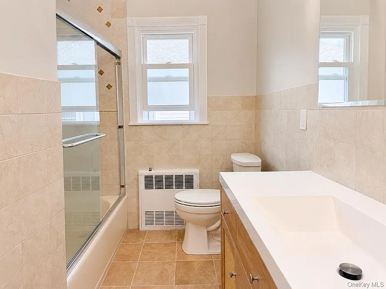 35 Gibson Blvd #2 — Photo 7