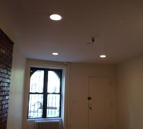 5th image of 321 W 80th St APT 1
