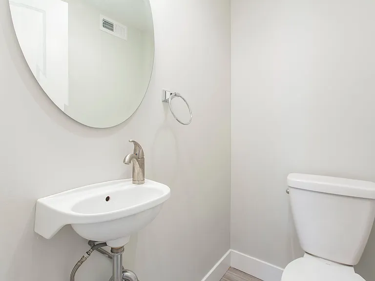 1533-39 Parrish St #3FA — Photo 2