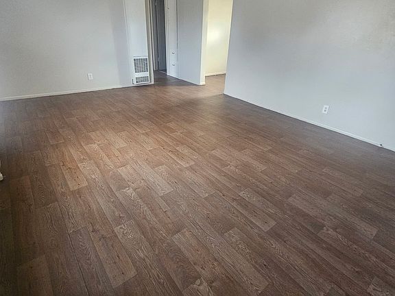 3rd image of 460 N 3 W #1