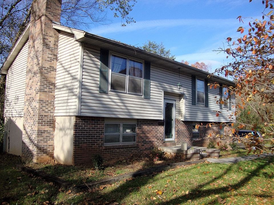 1st image of 6305 Ellesmere Dr