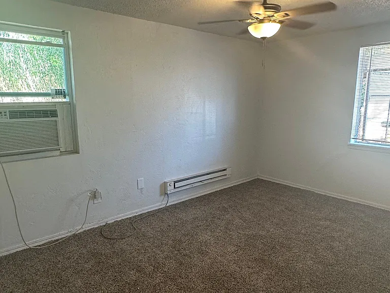 3713 Mallard Dr — Photo 12