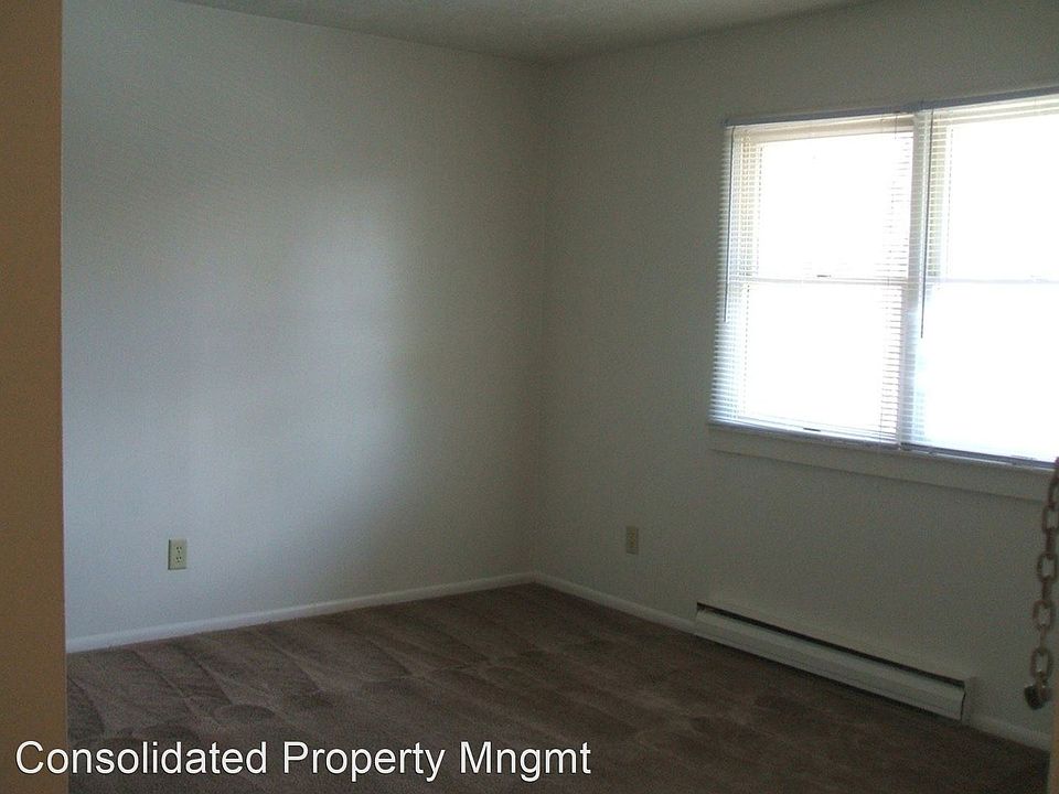 2nd image of 1007 Joseph St #1
