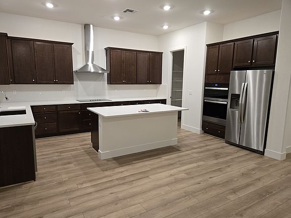 3rd image of 1386 Spanish Oaks Ave