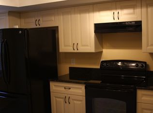 7550 92nd St APT 101A, Seminole, FL 33777