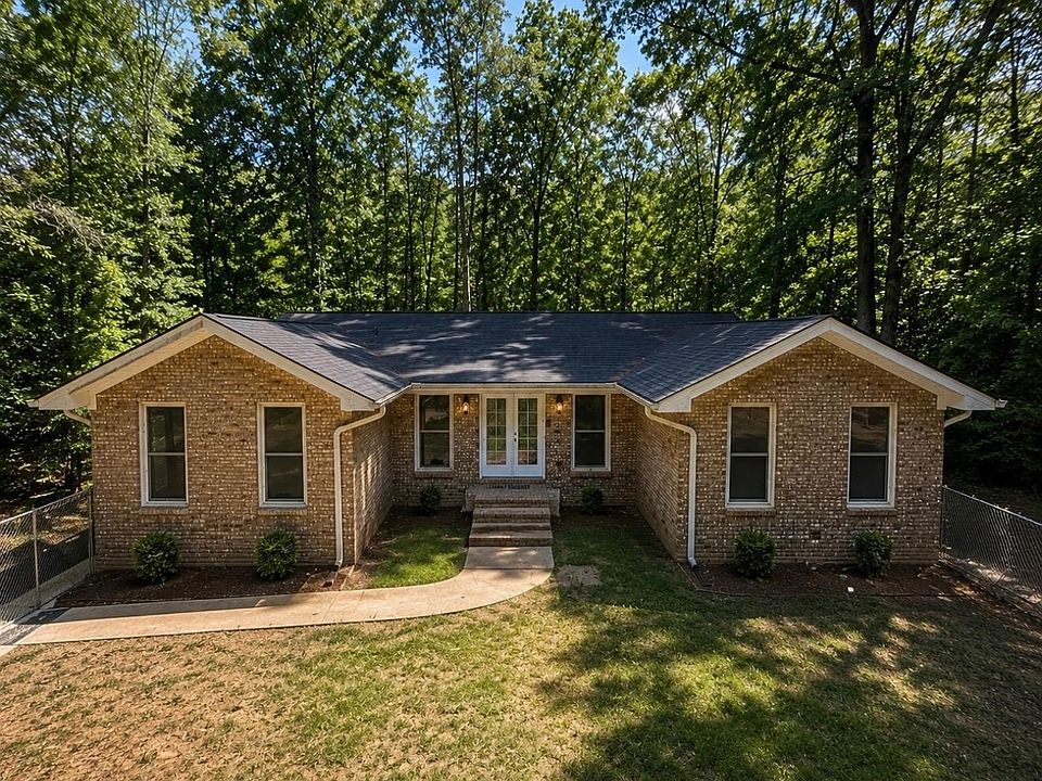 1st image of 7334 Helms Cir