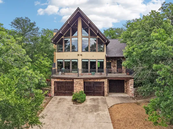 9205 Old Cross Timbers Rd, Flower Mound, TX 75022