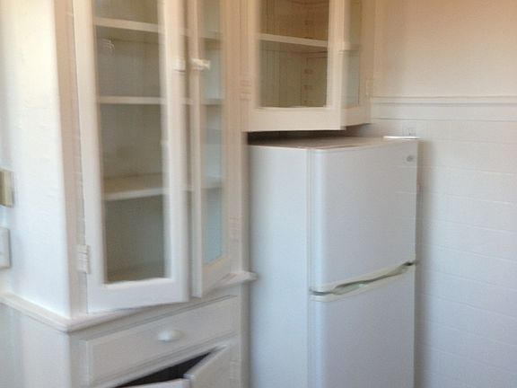 4th image of 326 Washington Blvd APT 3E