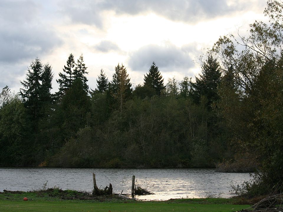 1st image of 11608 67th Ave E