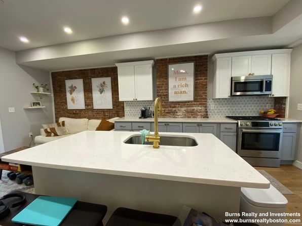 536 E Broadway #2