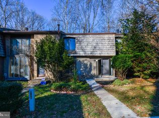 8127 Inverness Ridge Rd, Rockville, MD 20854