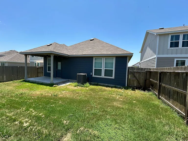 755 Steeplebush — Photo 24