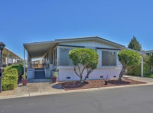 154 Walnut Dr, Morgan Hill, CA 95037