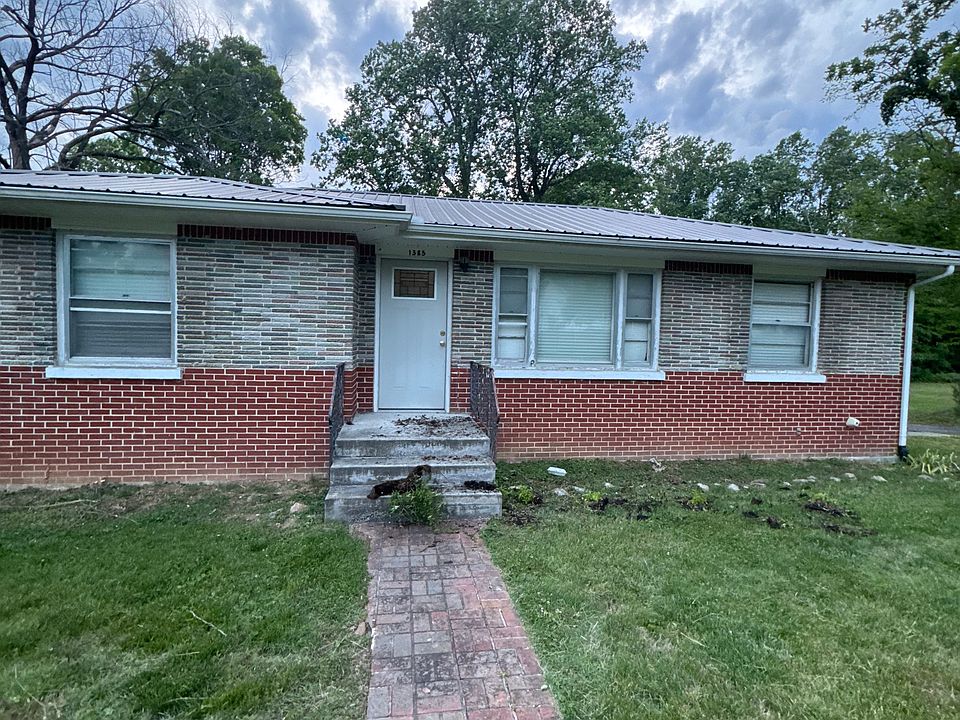 1st image of 1385 Crescent Dr