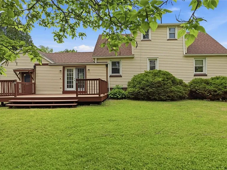 27 Pleasant View Dr — Photo 28
