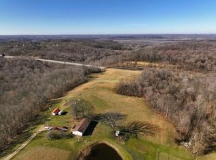 6041 Scotch Pine Rd, Cannelton, IN 47520