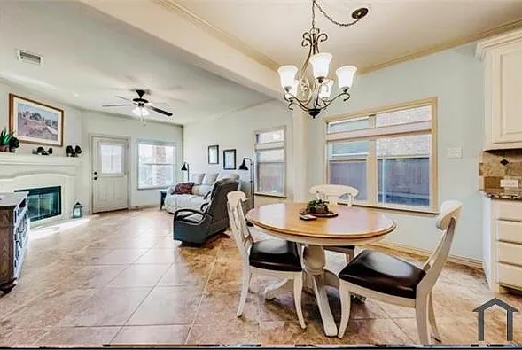 3925 Weatherstone Dr — Photo 7