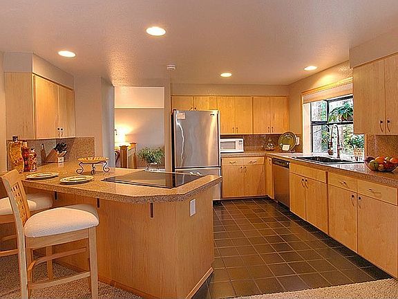 3rd image of 4404 211th Ct NE