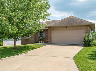 2498 W Cedar Creek Dr, Springfield, MO 65803