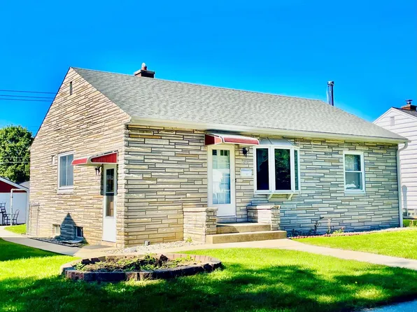 3253 S 68th STREET, Milwaukee, WI 53219