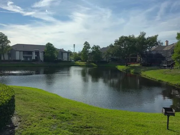 10263 Gandy Blvd N, Saint Petersburg, FL