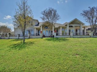 117 Ironway Dr, Kingsland, TX 78639