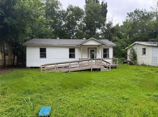 215 Blackshear St, Tomball, TX 77375