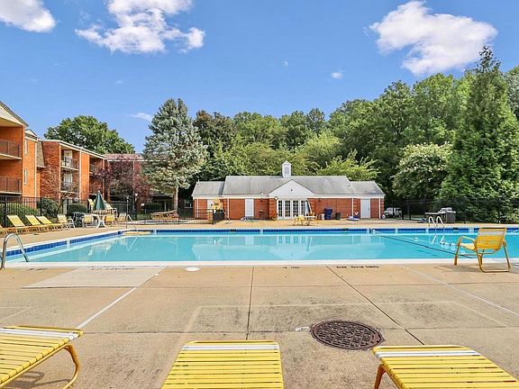 2nd image of 870 College Pkwy APT 101