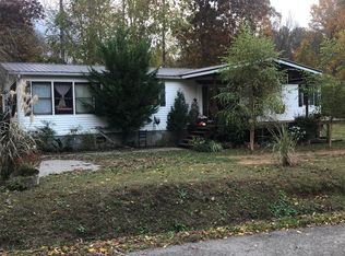 4202 Little Crab Rd, Jamestown, TN 38556