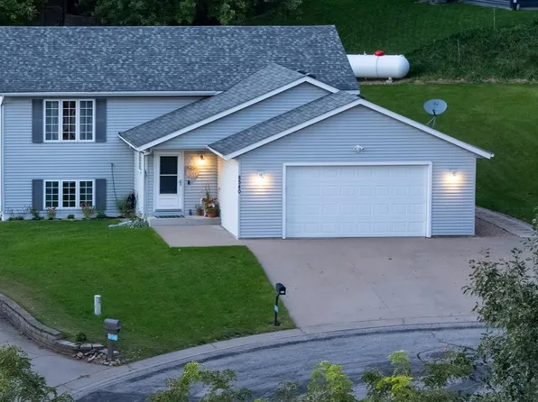 8540 Crocus Ln, Winona, MN 55987