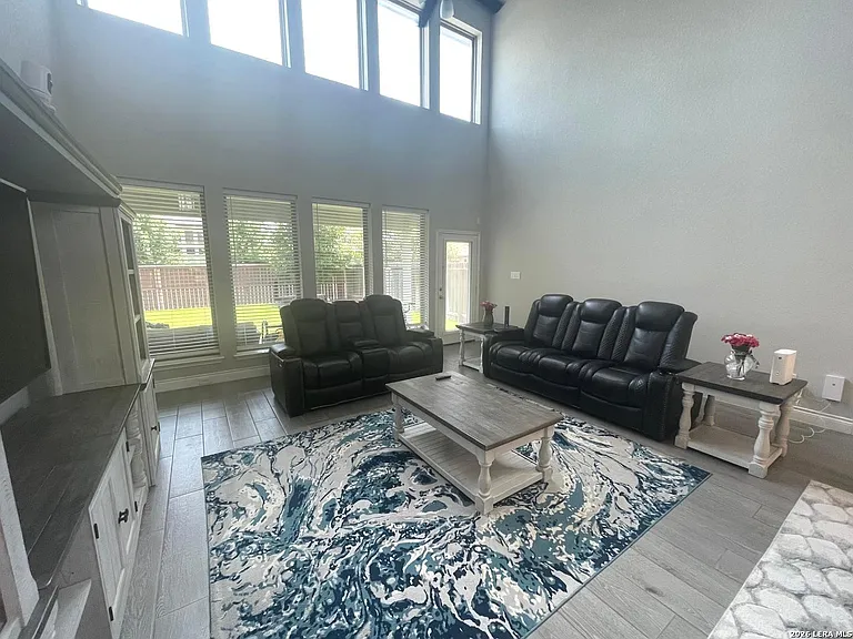 14106 Rio Lobo Way — Photo 6