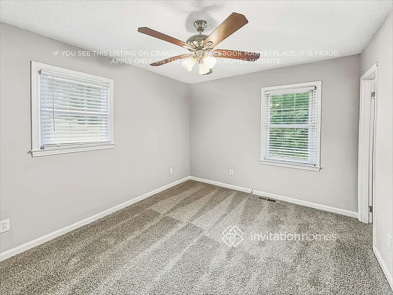 3455 Leisure Ln — Photo 8