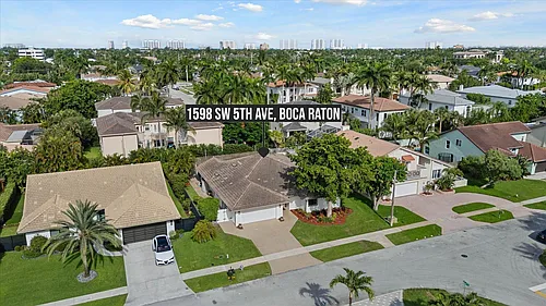 1598 SW 5th Ave Photo 1