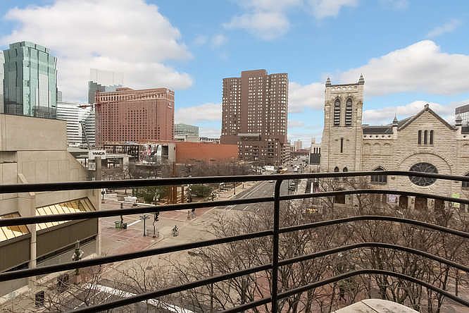1st image of 1200 Nicollet Mall APT 606