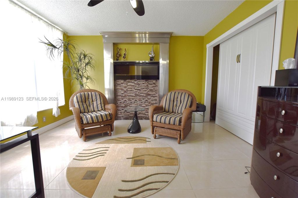 3800 Oaks Clubhouse Dr APT 309, photo 6