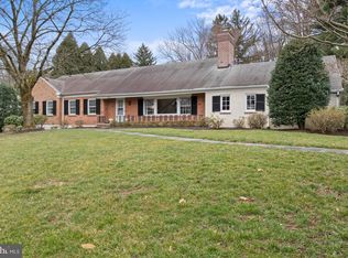 1124 Club House Rd, Gladwyne, PA 19035